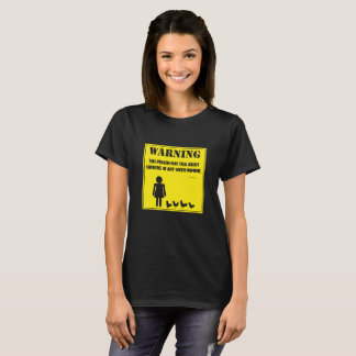 T-shirts Aviso:  Esta pessoa pode falar sobre galinhas