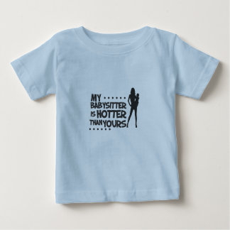 T-shirts baby-sitter quente