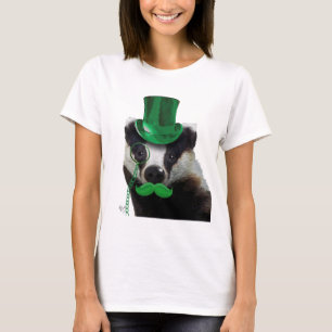 T-shirts Badger com chapéu verde e bigode