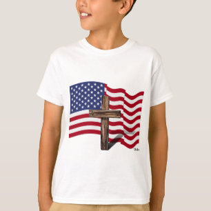 T-shirts Bandeira Americana Acenando e Cruz Rústica