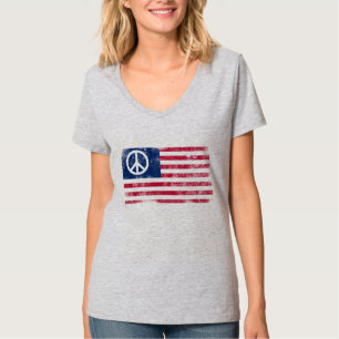 T-shirts Bandeira Americana e Símbolo da Paz com Design Des