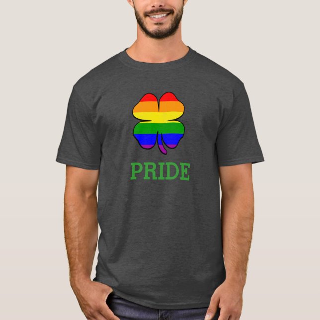 T-shirts Bandeira do Arco-íris do Trevo Orgulhosamente Irla (Frente)