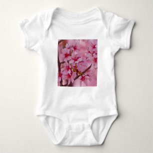 T-shirts Banhado em flores de cerejeira japonesas cor-de-ro