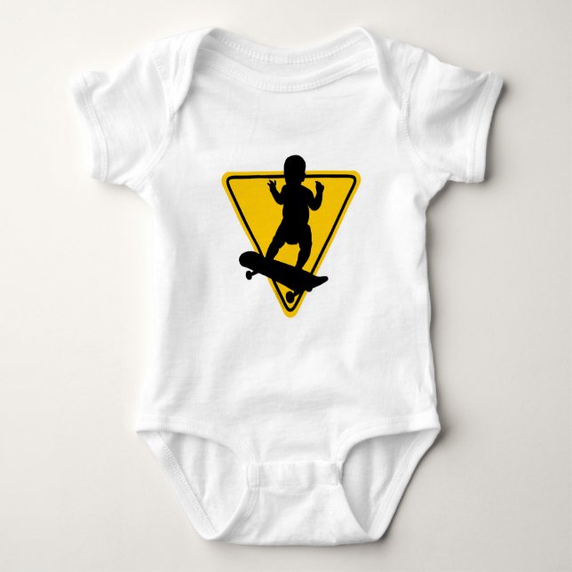 T-shirts Bebê na Skate (Frente)