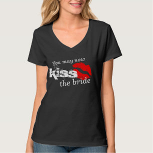 T-shirts Beijo de batom vermelho na noite de solteira