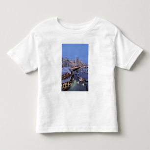 T-shirts Bell Harbor em Seattle, Washington.