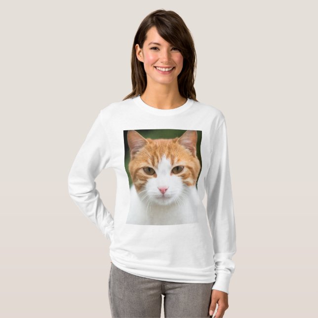 T-shirts Belo gato vermelho (Frente Completa)