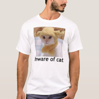 T-shirts Beware do gato