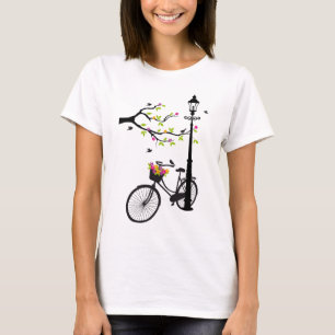T-shirts Bicicleta velha com lâmpada, cesta da flor,