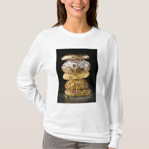 T-shirts Biscoitos em uma pilha