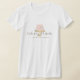T-shirts Bolo Rosa Elegante com Florais (Laydown)