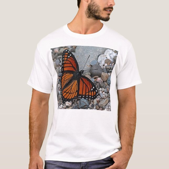 T-shirts Borboleta e Pedras (Frente)