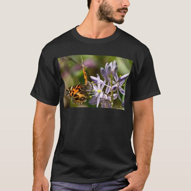 T-shirts Borboleta Laranja no Roupa e presentes de Hyacinth (Frente)