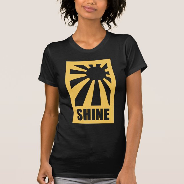 T-shirts brilho do sol - versão amarela (Frente)