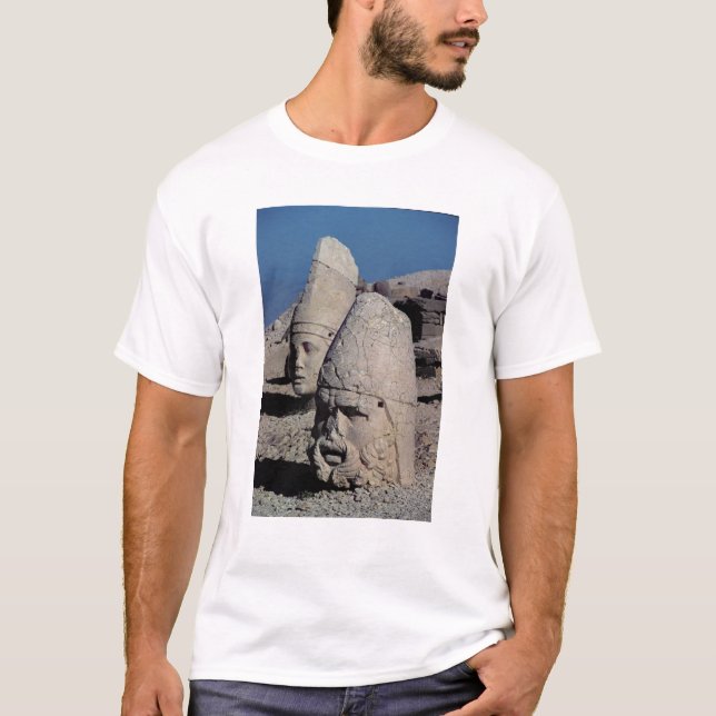 T-shirts Cabeça de Zeus-Oromandes e uma deusa (Frente)