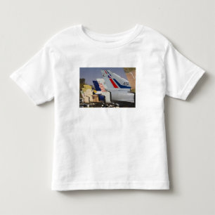 T-shirts caça Kfir construído por israelenses
