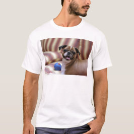 T-shirts Cachorro Super Fofo com sua bola favorita