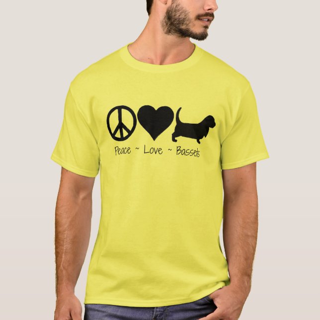T-shirts Cães de Basset do amor da paz (Frente)