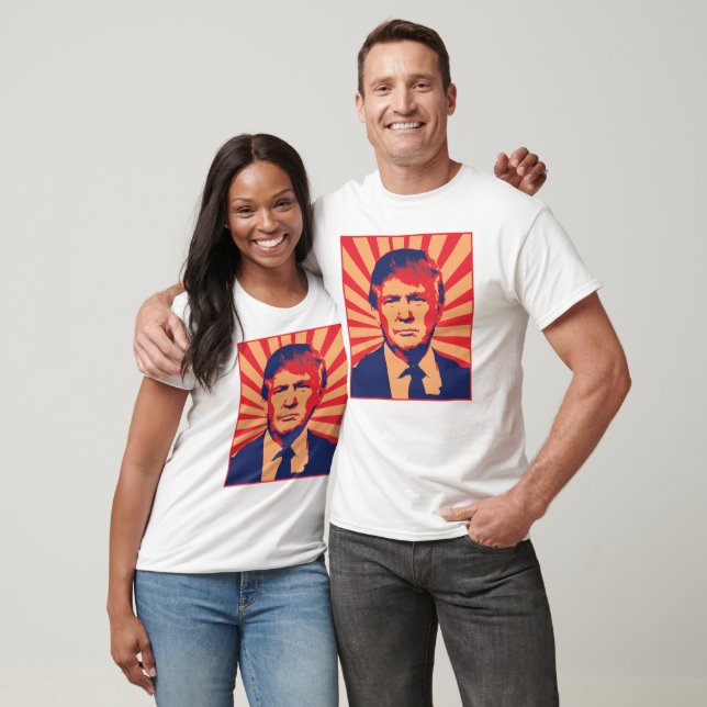 T-shirts Camadas de Propaganda TRUMP.png (Unissex)