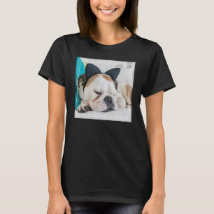 T-shirts Cão sonolento das imagens   de Getty com Headband