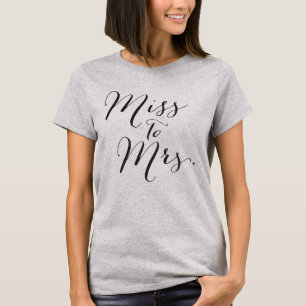 T-shirts Casamento De Festa Chic Bridal Da Sra. Calliografi
