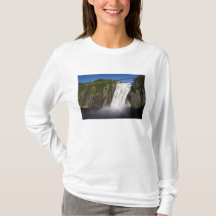 T-shirts Cataratas Montmorency perto da Cidade de Quebec.