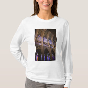 T-shirts Catedral de Leão, janelas de vitral interior
