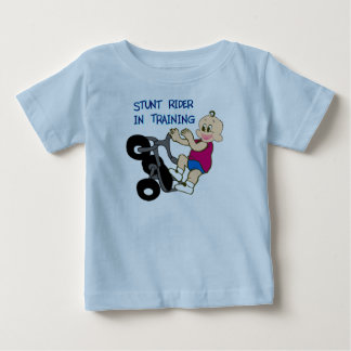 T-shirts Cavaleiro do conluio no treinamento