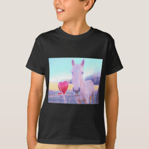 T-shirts Cavalo Amarelo e Coração Vermelho