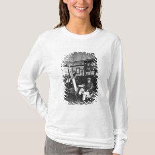 T-shirts Cecil Aldin em seu estúdio