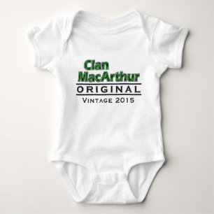 T-shirts Clan MacArthur Vintage Personalize seu aniversário