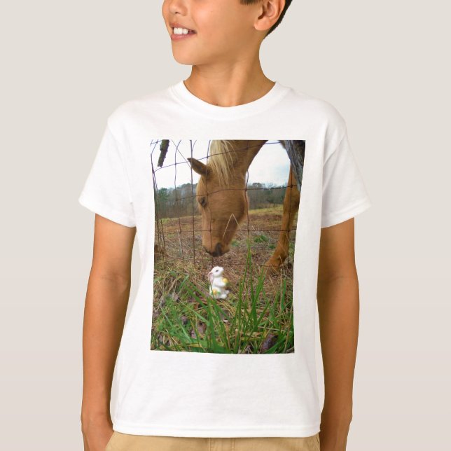 T-shirts coelhinho de cavalo e Primavera (Frente)