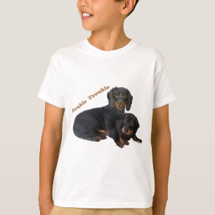 T-shirts com duplo problema