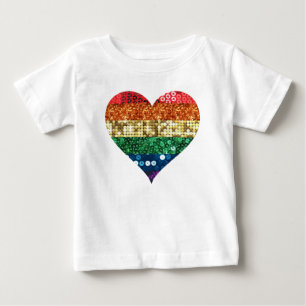 T-shirts coração arco-íris lgbt