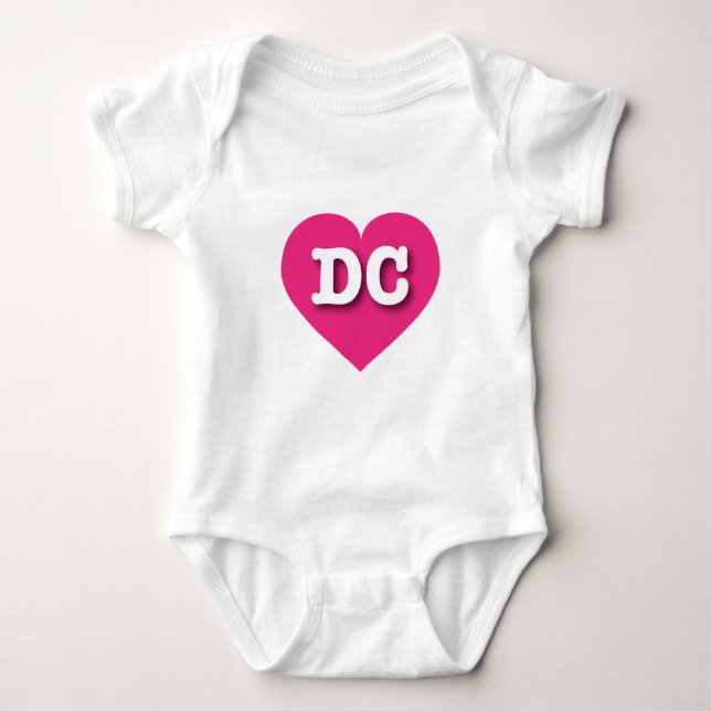 T-shirts Coração Rosa Quente DC - Adoro DC (Frente)