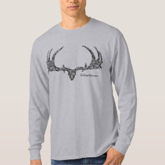 T-shirts Crânio dos alces em Camo urbano