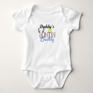 T-shirts daddys huntin amigo