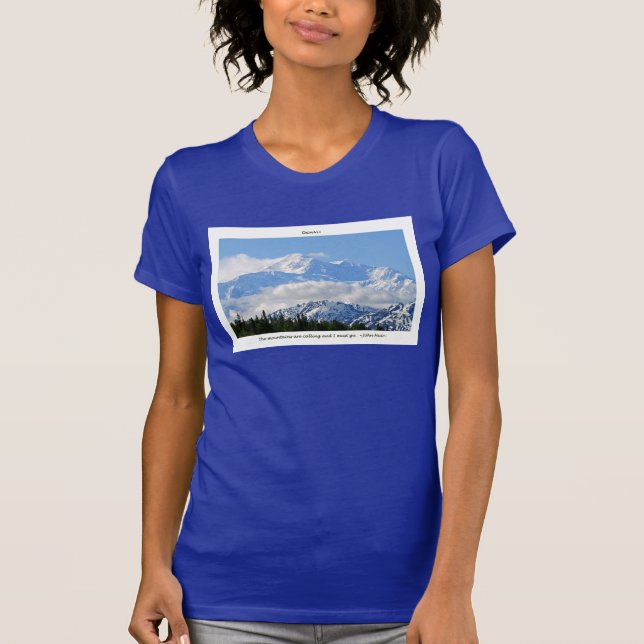 T-shirts Denali/Mtns está chamando-j Muir/com beira (Frente)