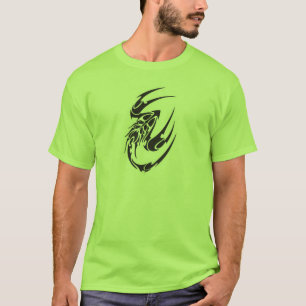 T-shirts Desenho de Tatuagem de Escorpião Tribal