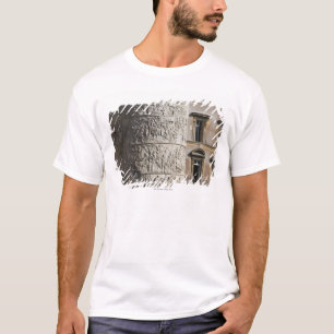 T-shirts detalhe da coluna de Trajan com construções atr