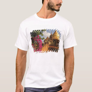T-shirts Dhamma Yazaka Pagoda em Bagan (Pagan), Mianmar