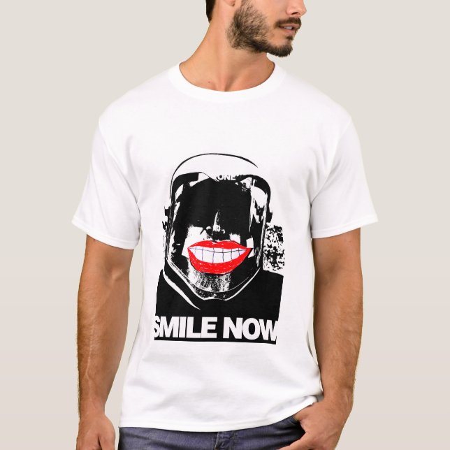 T-shirts Do sorriso céu claro agora - (Frente)