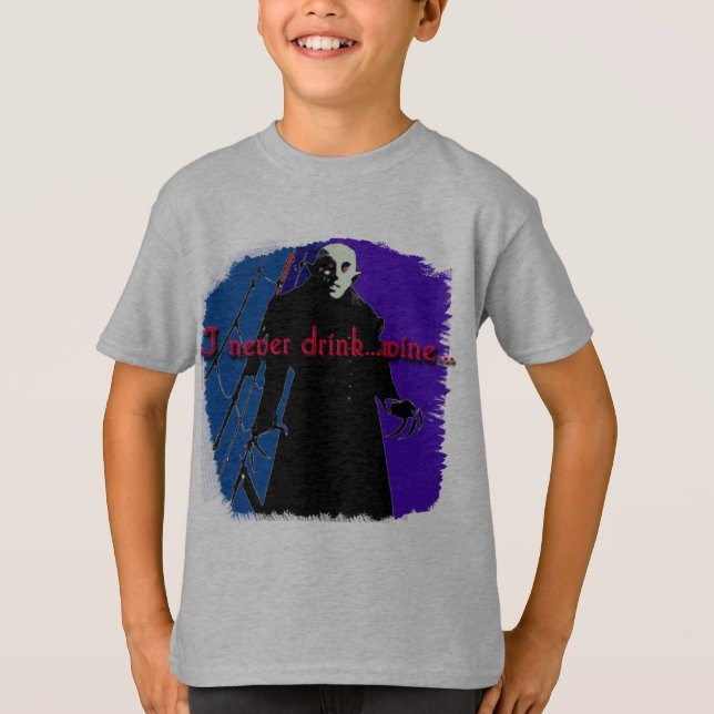 T-shirts Dracula eu nunca bebo… o vinho (Frente)