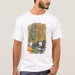 T-shirts Duas figuras que lêem e que relaxam em um pomar