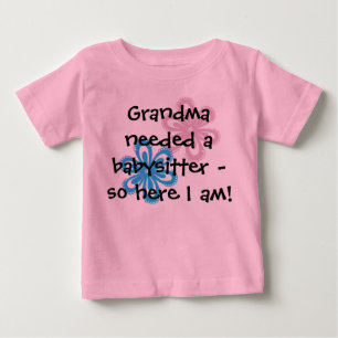 T-shirts Duas Flores A Vovó Precisava de uma Babá... Camise