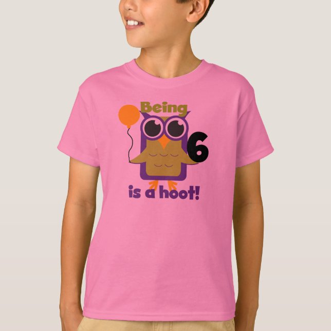 T-shirts e presentes de 6 de Aniversário da Hoot O (Frente)
