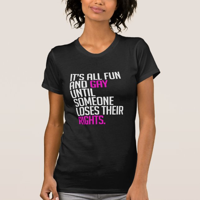 T-shirts É tudo diversão e gay até (Frente)