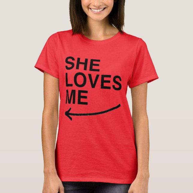 T-shirts ELA ME AMA (ESQUERDA).png (Frente)