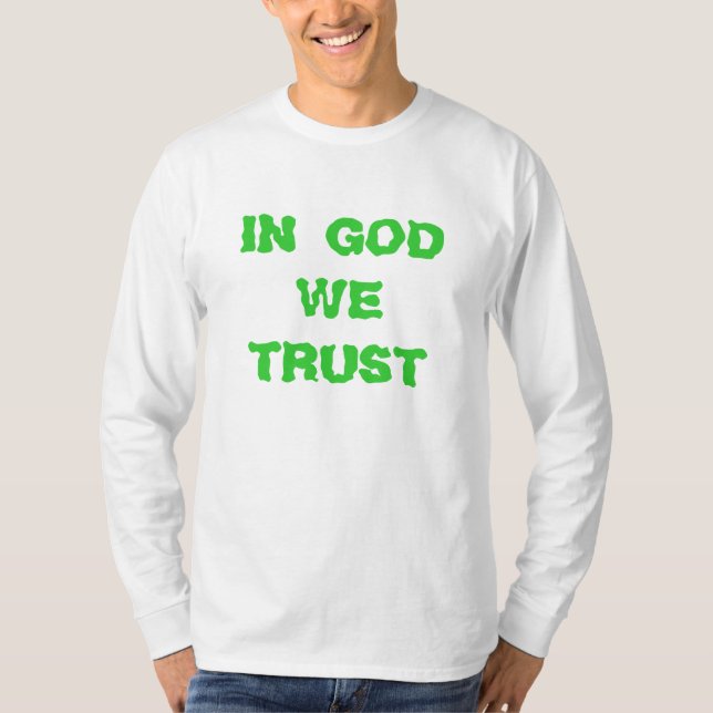T-SHIRTS EM DEUS, CONFIAMOS (Frente)