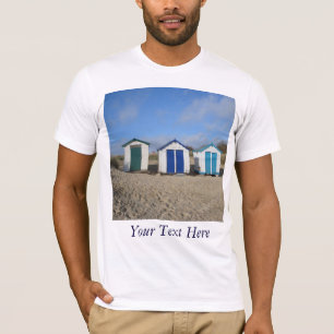 T-shirts Encalhe a foto inglesa do beira-mar da areia dos